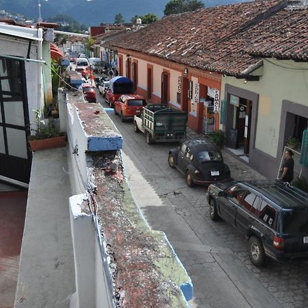 Hotel Dugelay San Cristobal de las Casas Exterior photo