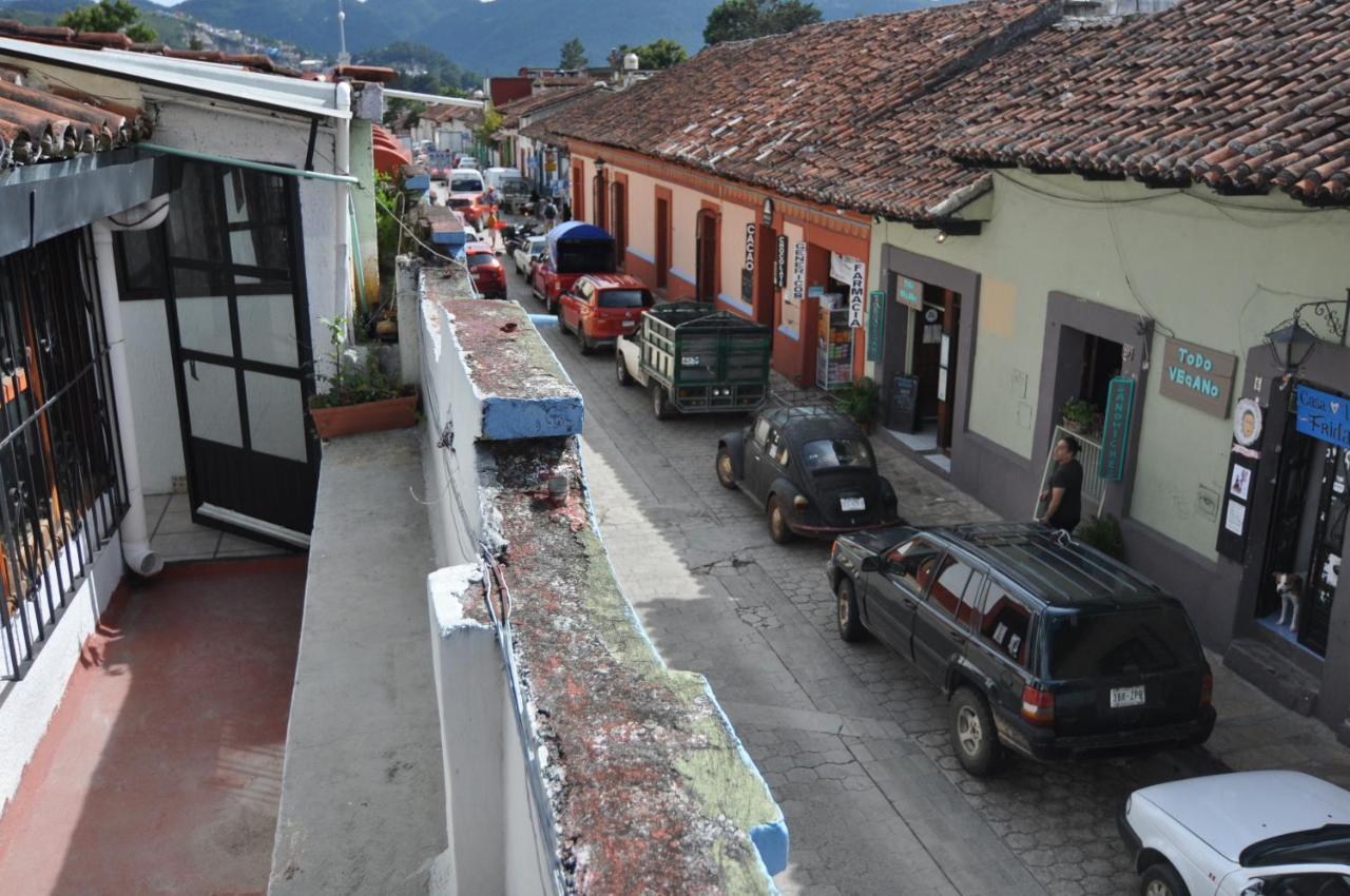 Hotel Dugelay San Cristobal de las Casas Exterior photo