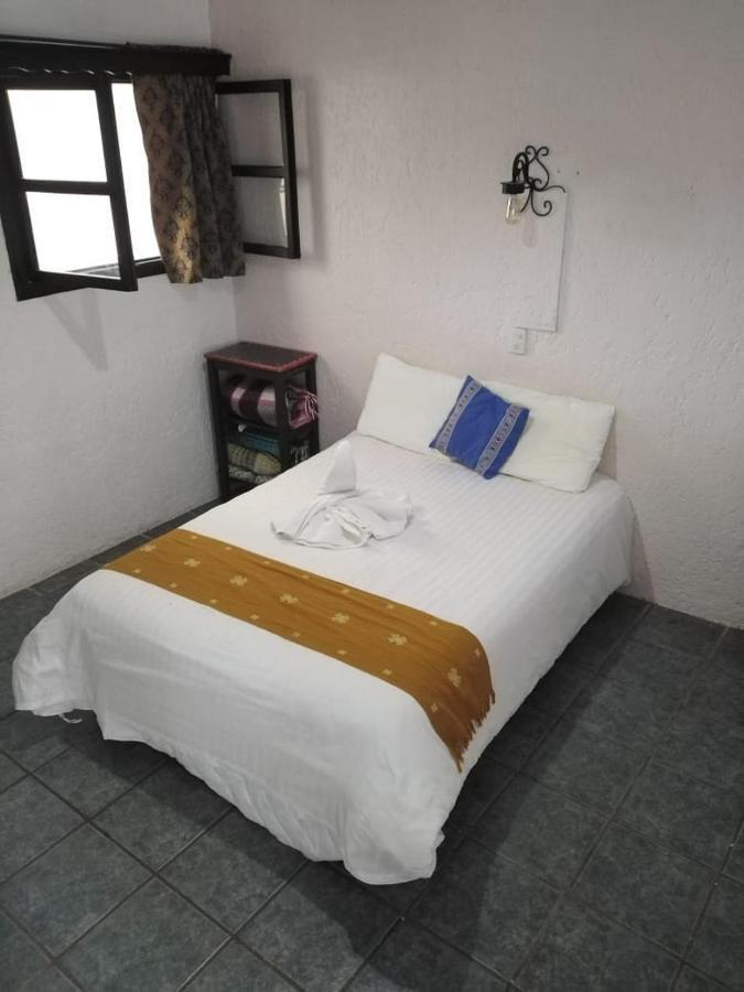 Hotel Dugelay San Cristobal de las Casas Exterior photo
